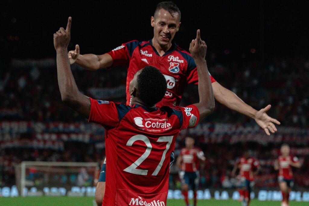 Brayan León anotó su primer gol con la camiseta Roja